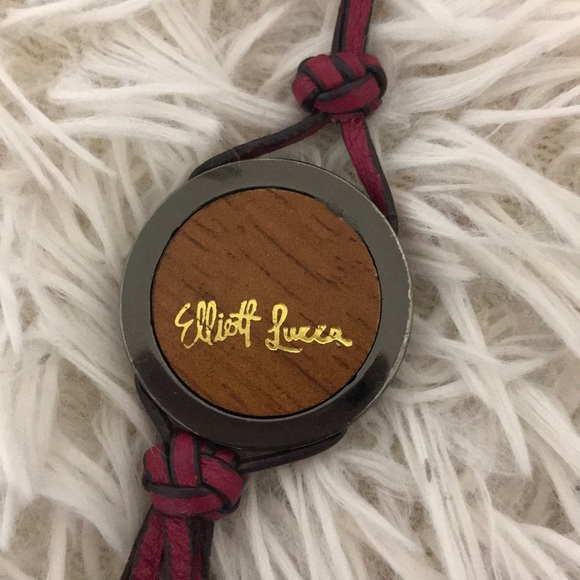 Elliot Luca Leather Crossbody - Picture 4 of 5